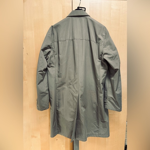 Prada rain trench coat - Picture 2 of 4